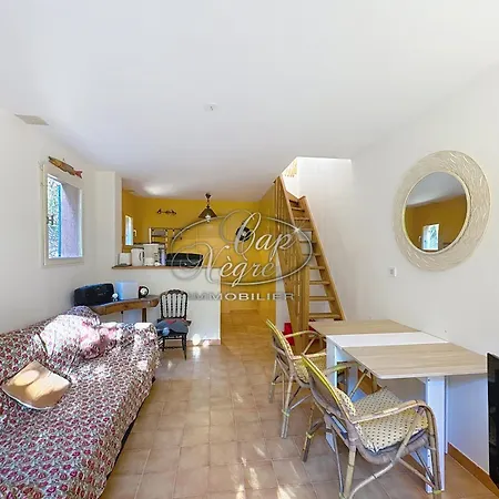 Maison Mitoyenne 4 Personnes Avec Piscine Privee Et Grand Jardin Au Canadel * Le Rayol-Canadel-sur-Mer